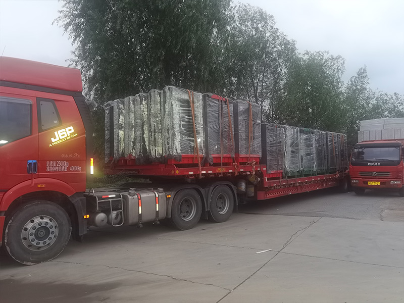 吉林通化路名牌燈箱100臺(tái)，第八車發(fā)貨！